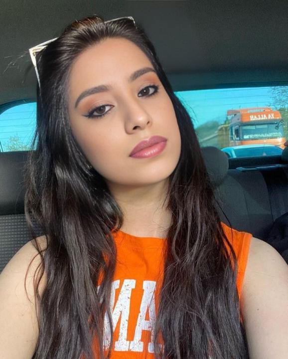 Ava Thompson