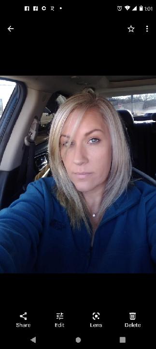 Keri Holcomb