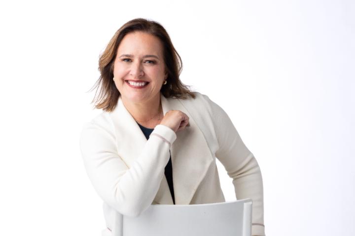 Julie Ellis