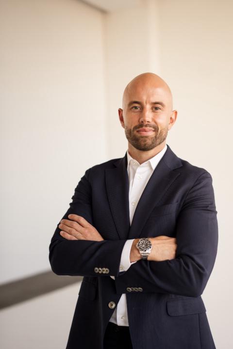 Frederik Lund Lavesen