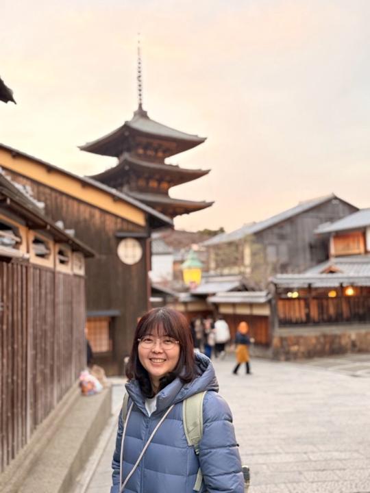 Mei chen Lin