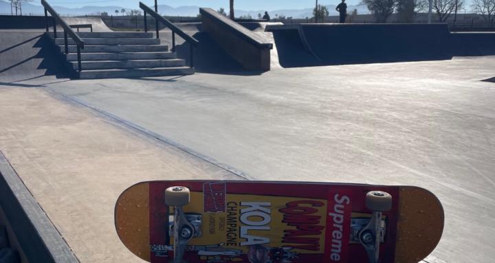 Skate With Steeze