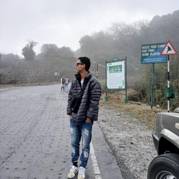 Araj Sunwar