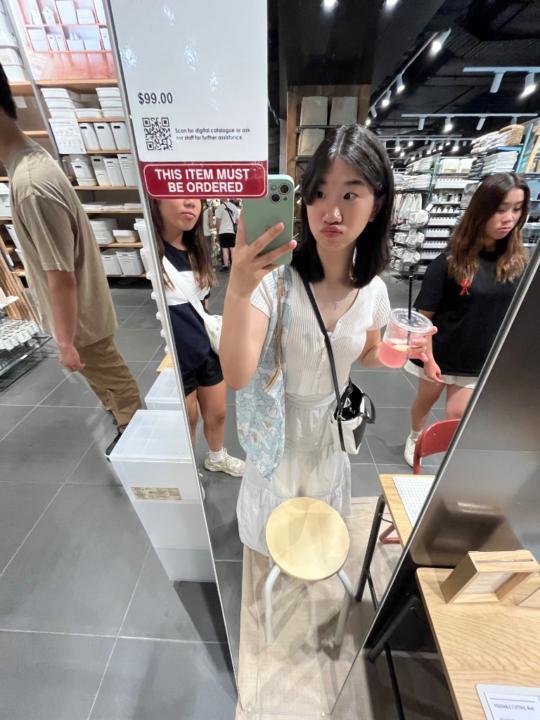 Elena Lim