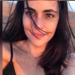 Adriane Behar
