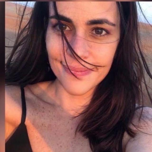 Adriane Behar