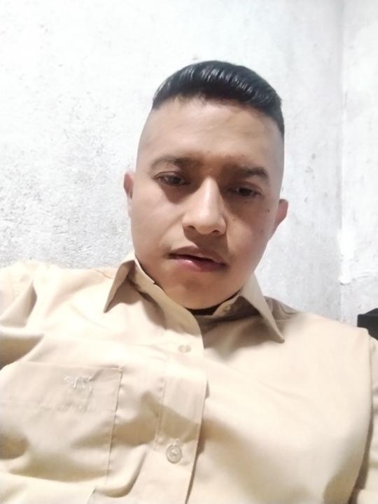 Carlos López