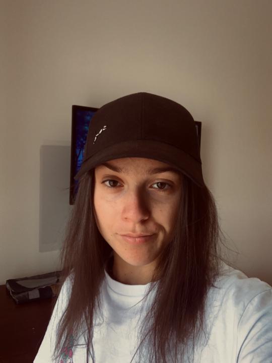 Maya Valvasori