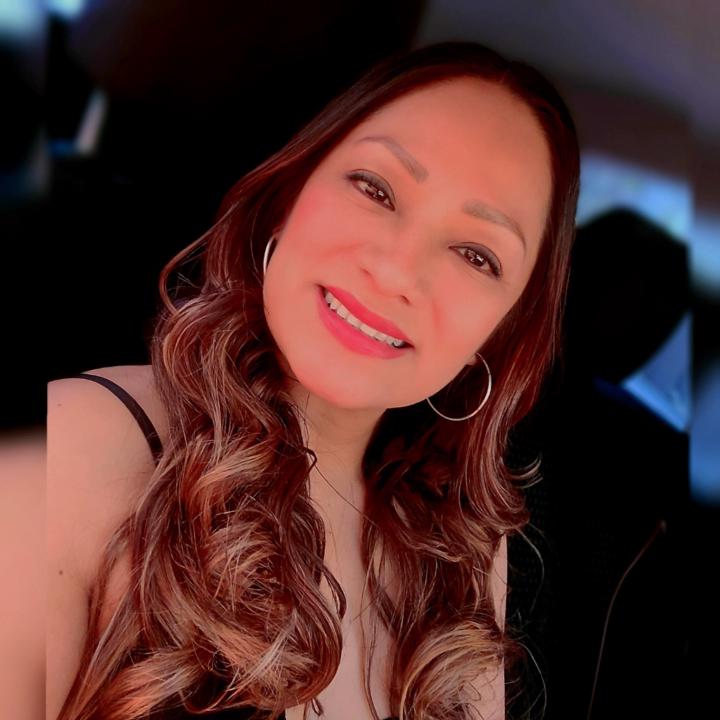 Claudia Martínez