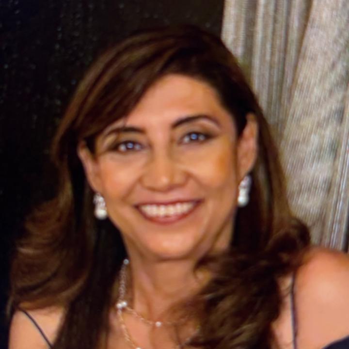 Letícia Santos