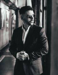 Warhol Oliveira
