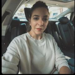 Nadine Ueno