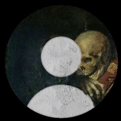 𝕄 𝕄