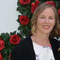 Erika Schenker