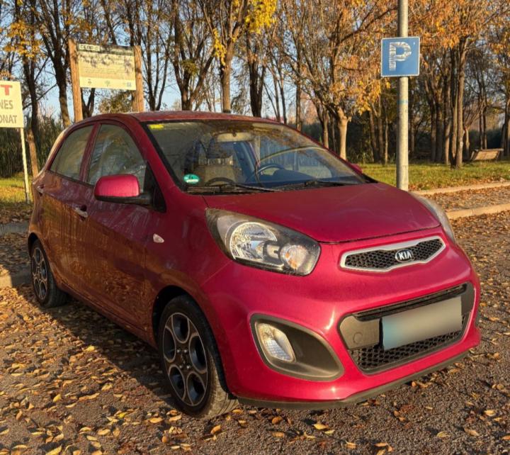 Tengo una empresa de alquiler de coches y gracias ellos me traje uno a precio de ganga