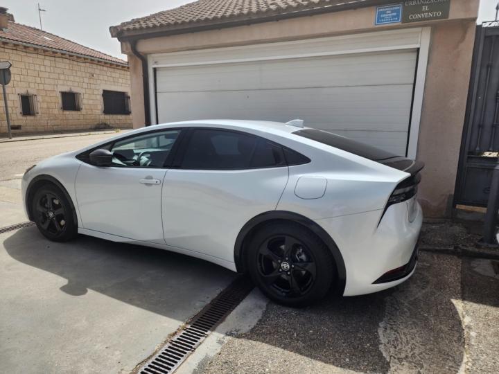 TOYOTA PRIUS PRIME PHEV