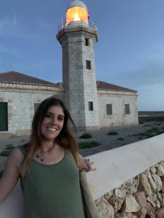 Andrea Mavarro
