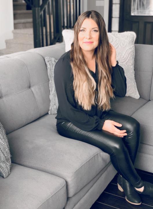 Julianna Sader