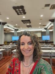 Leticia Vera oeña