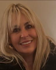 Mrs Loraine Davison