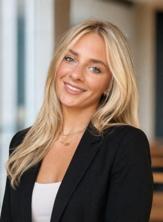 Ella Guest