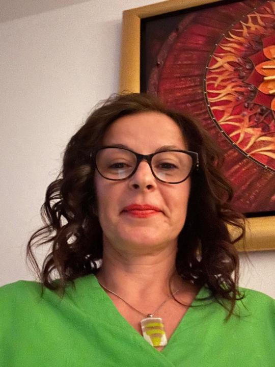 Elma Zevnik