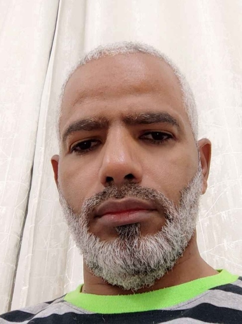 علي الخروصي