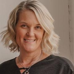 Lesley Grant
