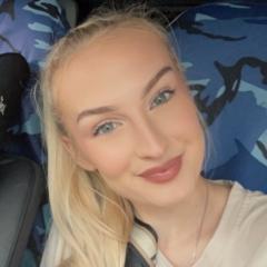Evelyn Jay