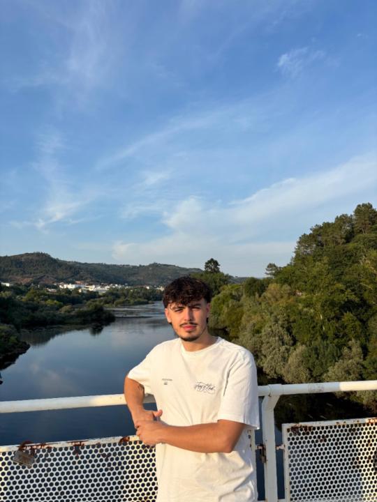 Santiago Cabezas