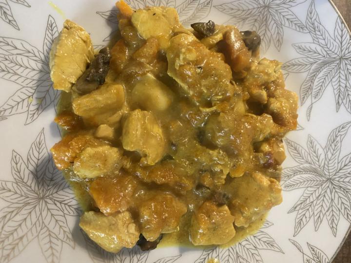 Pollo al curry con verduras 
