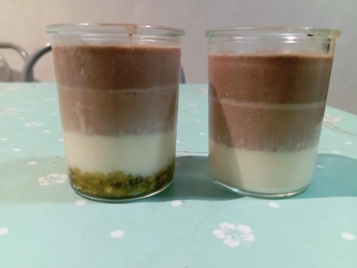 Postre tres chocolates