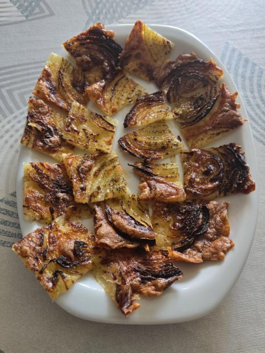 Cebolla con queso mozarella en air fryer