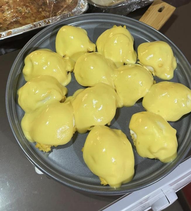 ouă umplute ( huevos rellenos a la rumana) 