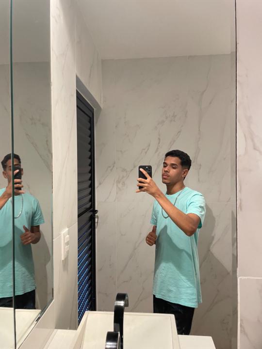 Anthony Santos