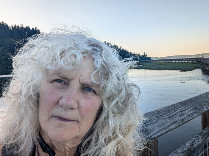 Lynn Carey