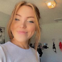 Lauren Fine