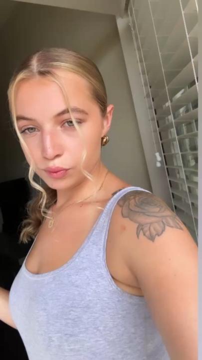 Zoe Churchill