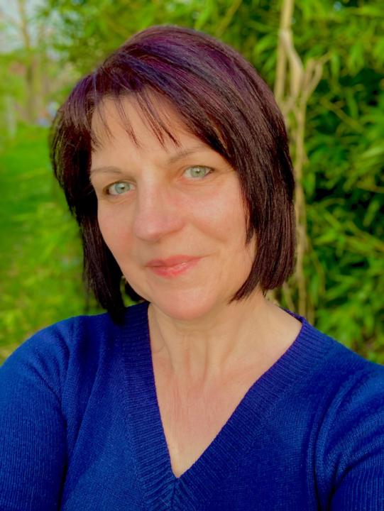 Lívia Csikósné Nógrádi