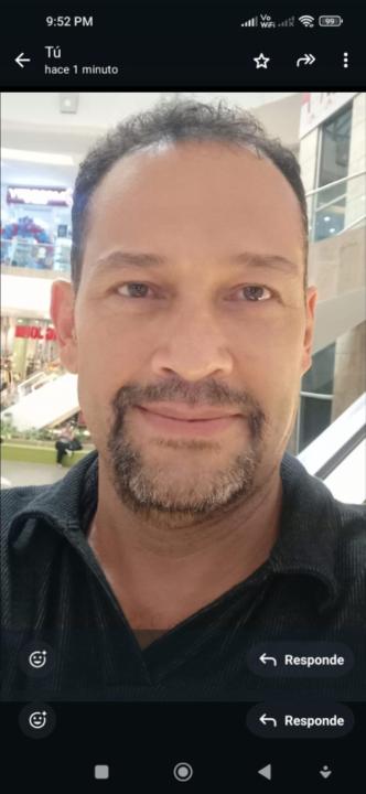 Luis Salazar