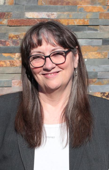 Hallo zusammen, ich bin Erika