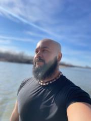Joey Raíces