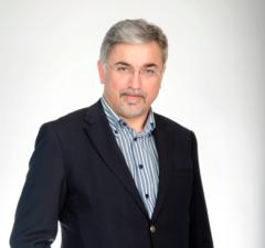 Μανώλης Πετρόχειλος