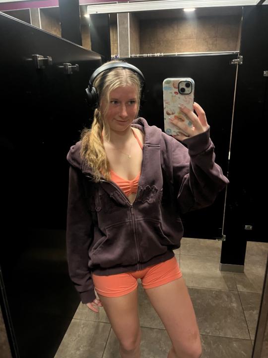 Annabelle Durbin