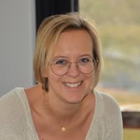 Caroline Castel