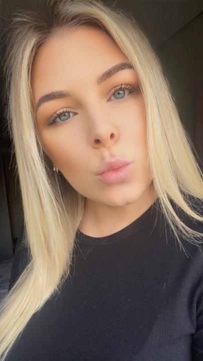 Laura Cox