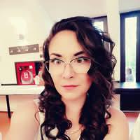 Kristály Erika