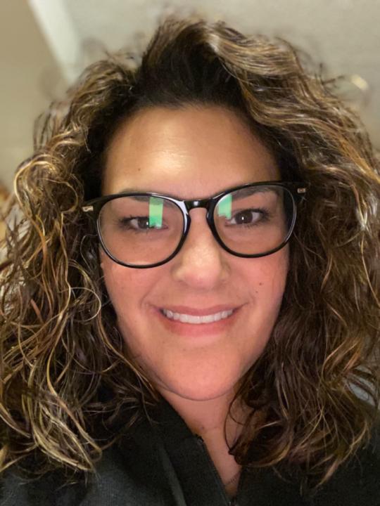 Stacia Constantelo