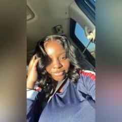 Deshuliah Hooks