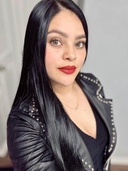 Angie jurany Salazar valvuena